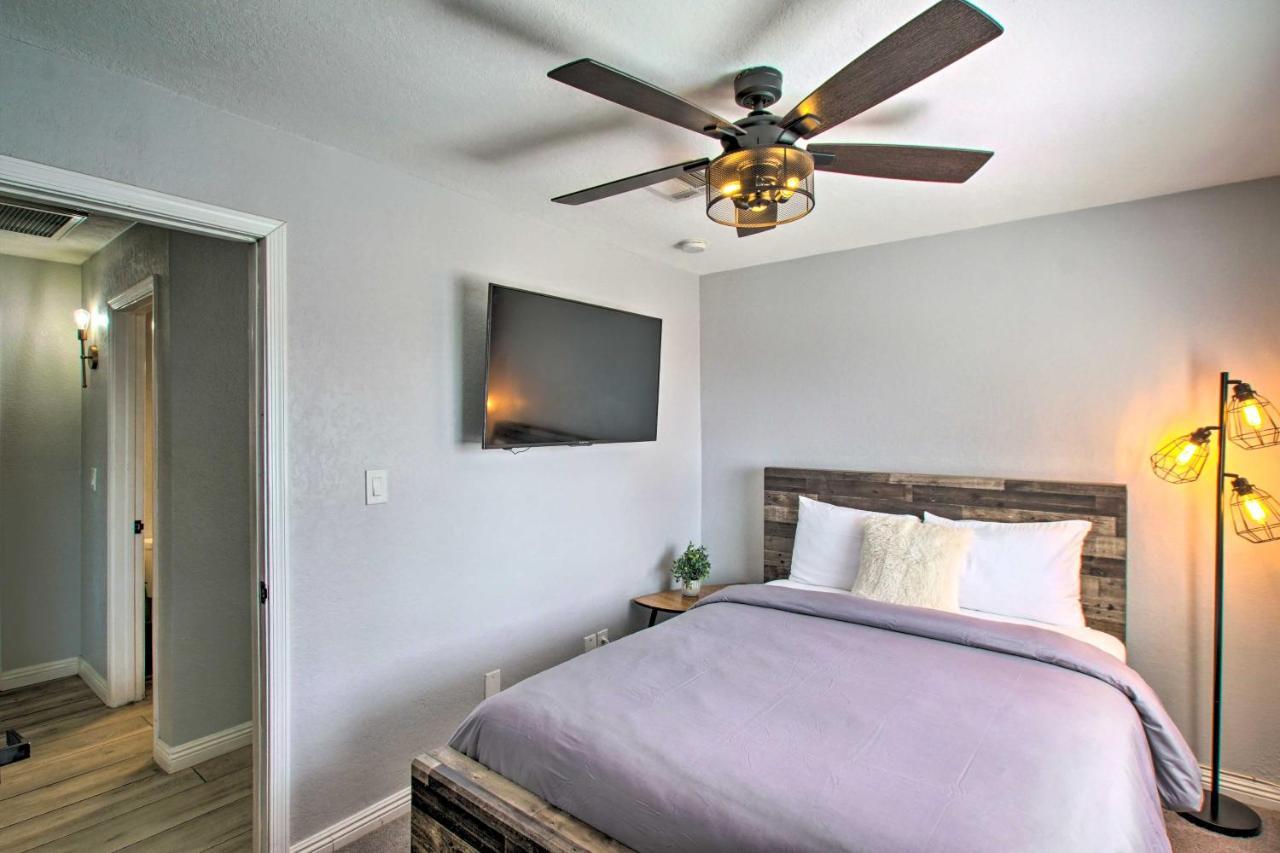 Charming Phoenix Home With Patio About 3 Miles To Dtwn! Exterior photo